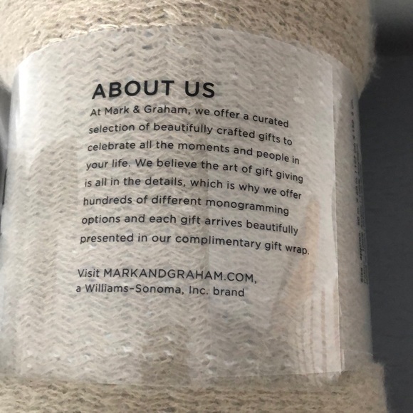 Mark & Graham Tan 100% Acrylic Throw Blanket NWT - Picture 2 of 8